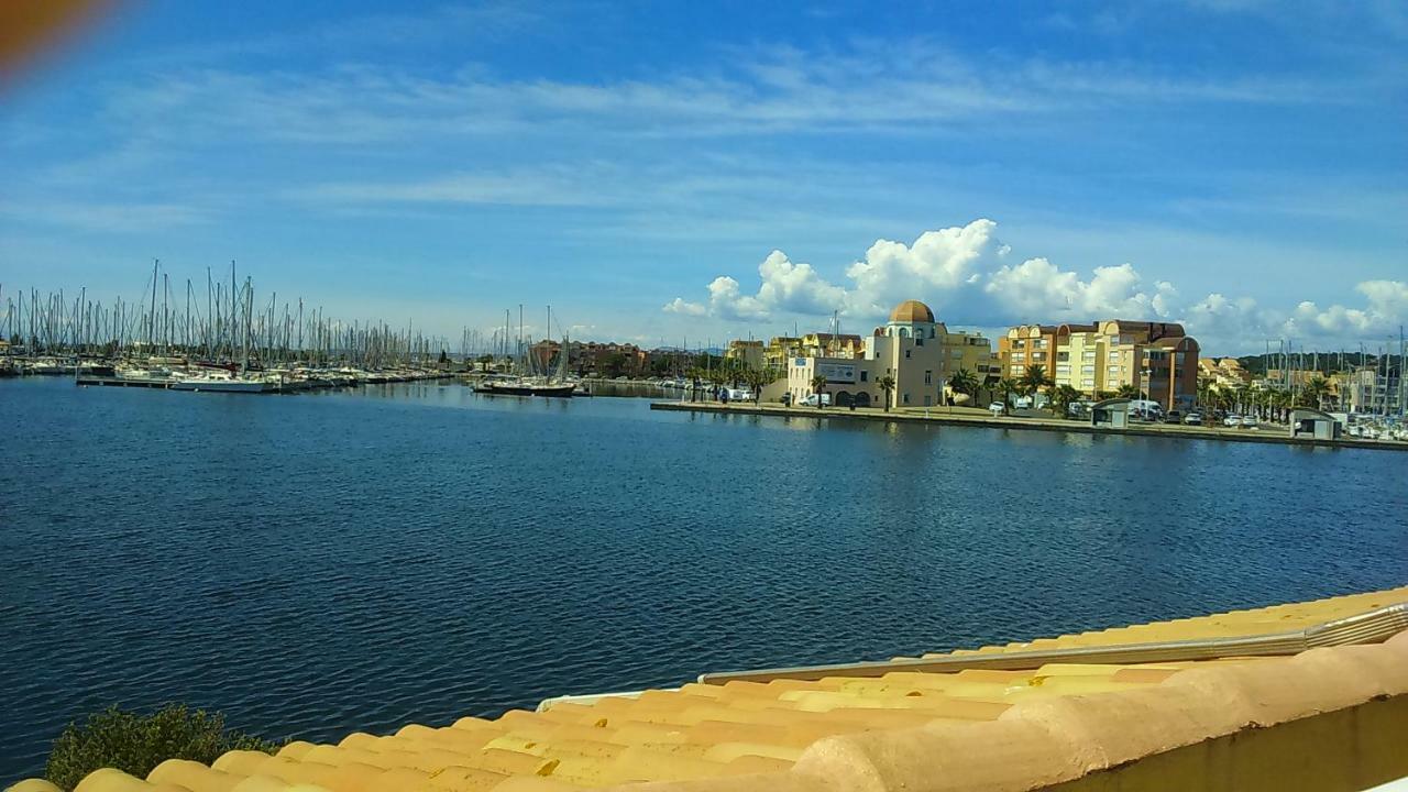 En Bord De Mer 格吕桑 外观 照片